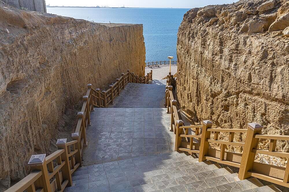 Aktau sandstone cliffs and promenade, Aktau, Caspian sea, Kazakhstan, Asia