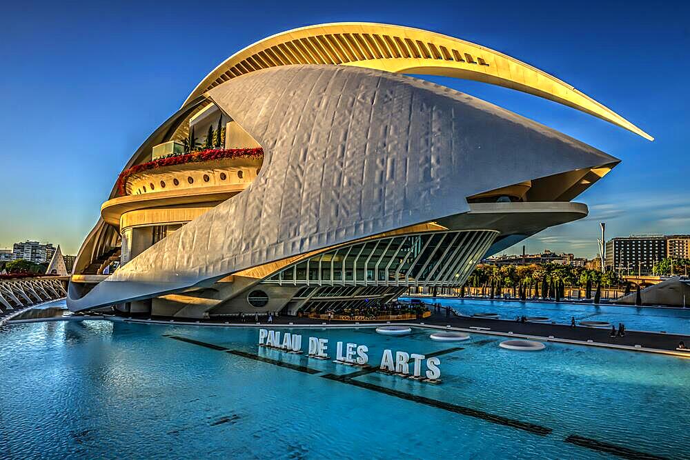 Palau de les Arts, Cuitat de les Arts i les Ciences, evening light, modern architecture, Valencia, Spain, Europe