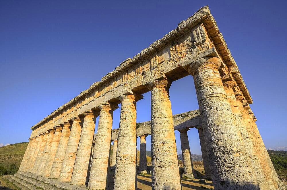 Evening light, Doric temple, Segesta, Super wide angle shot, Ancient site, Archaeological site, Doric, Trapani province, Sicily, Italy, Europe