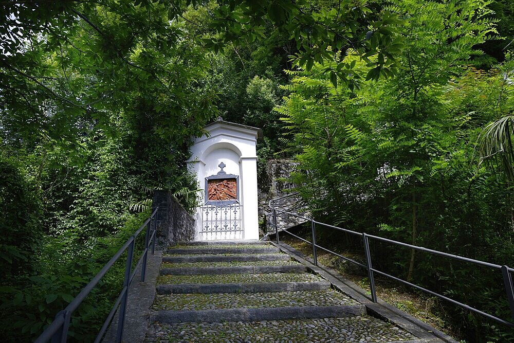 Pilgrimage route with chapels to the Madonna del Sasso pilgrimage church, Canton Ticino, Switzerland, Europe