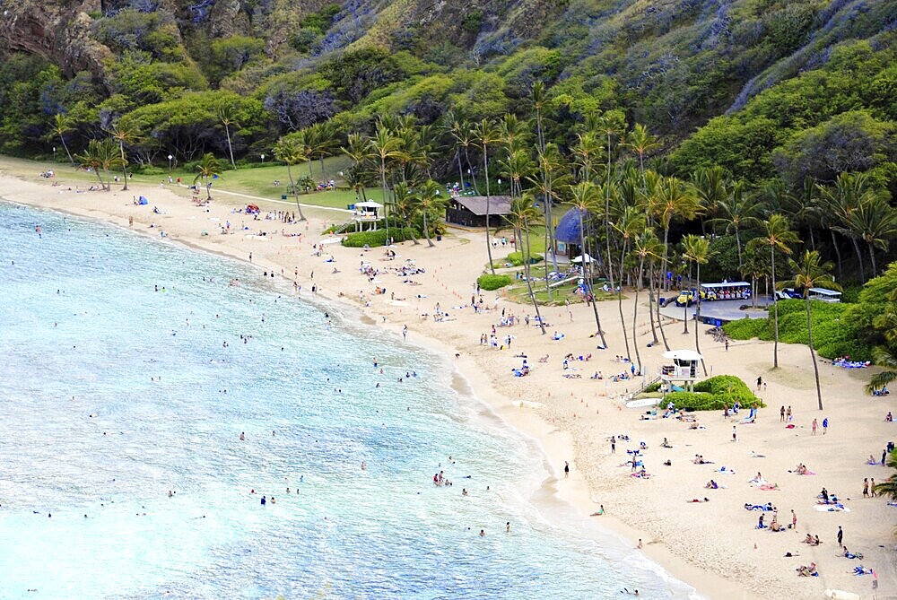 Hanauma bay beach park and reserve in Oahu, Hawaii. Popular snorkeling spot