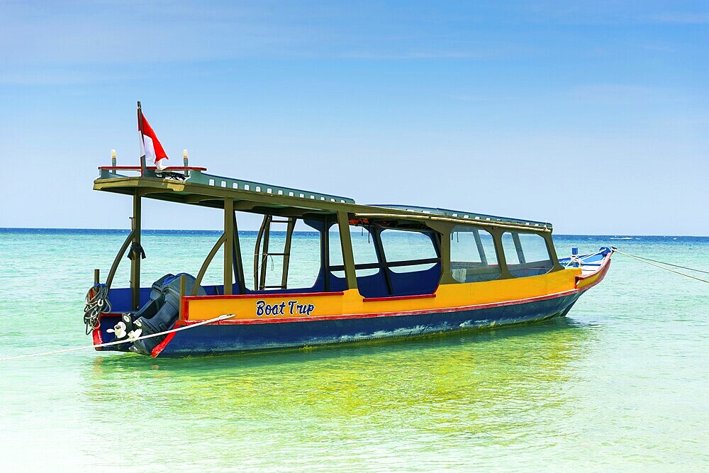 Traditional old excursion boat, sea, blue, ocean, colourful, wooden boat, excursion, tropical, empty, lonely, island, culture, holiday, tourism, travel, Gili Air, Indonesia, Asia