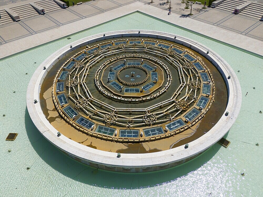 Circular fountain with complex geometric design, embedded in an extensive water landscape in a public square, aerial view, Belém, Belem, Bethlehem, Lisbon, Lisboa, Portugal, Europe