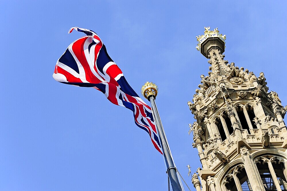 Union Jack on top of the Victoria Tower, Palace of Westminster, Houses of Parliament, UNESCO World Cultural Heritage site, London, England, United Kingdom, Europe