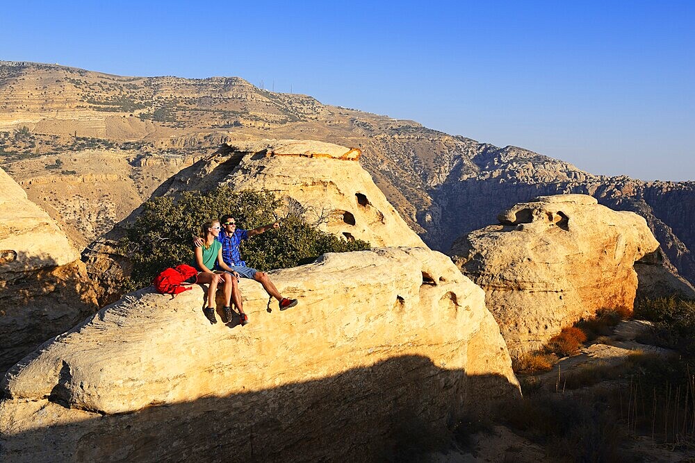 Hikers at White Domes Trail, Dana Biosphere Reserve, Dana, Jordan, Asia