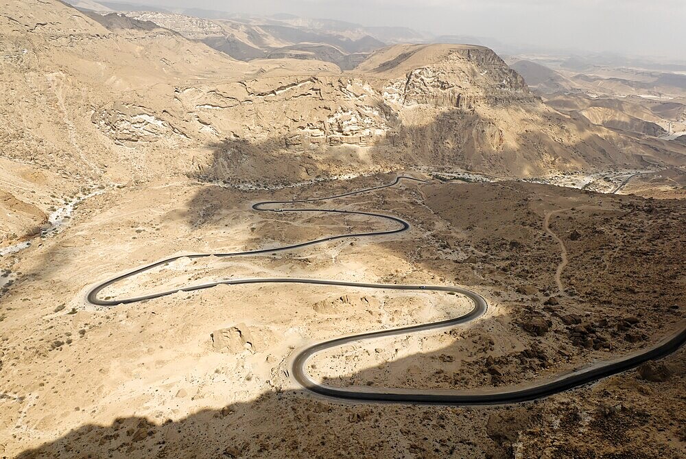 Desert road from Mukalla to Wadi Hadramaut, Yemen, Asia