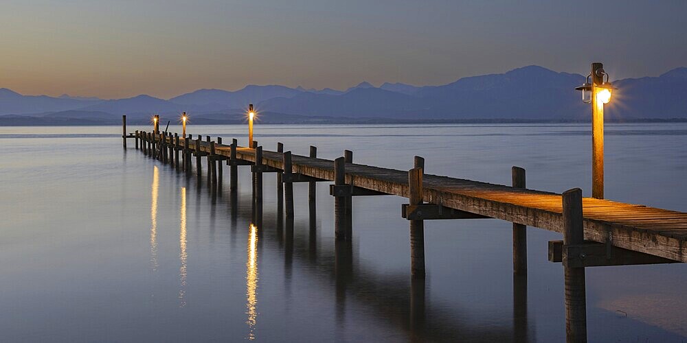 Sunrise, footbridge at Malerwinkel, Chiemsee, Chiemgau, Bavaria, Germany, Europe