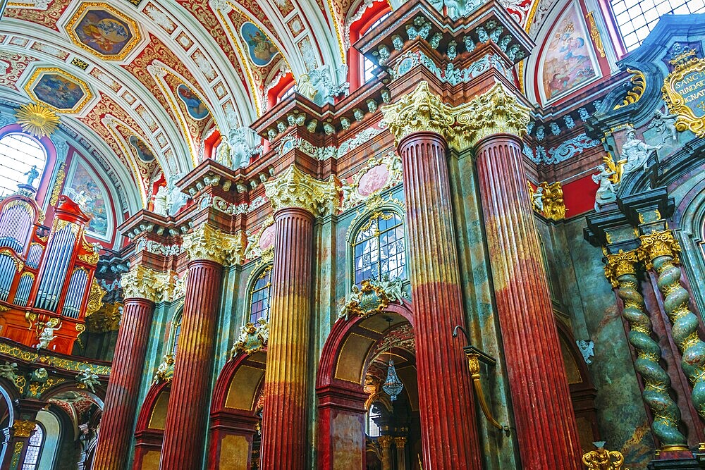 POZNAN, POL - NOV 27, 2018: Interior of Fara, St. Mary's Basilica in Poznan, Poland, Europe