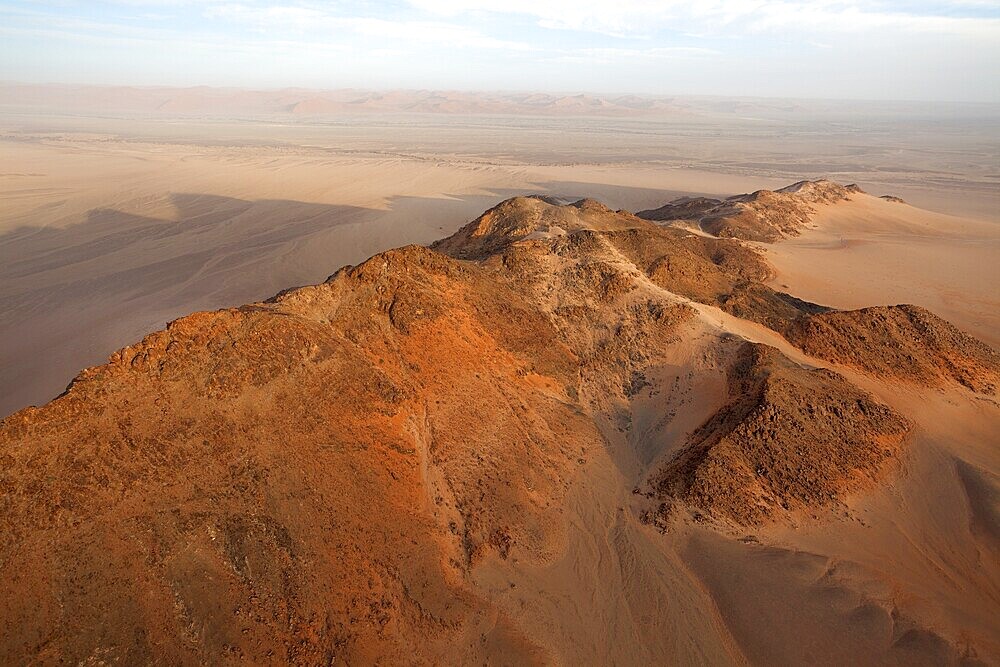 Hot air balloon ride over the Namib in the Namib-Naukluft National Park in Namibia