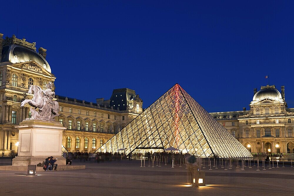 Louvre museum, Paris, Ile-de-france, France