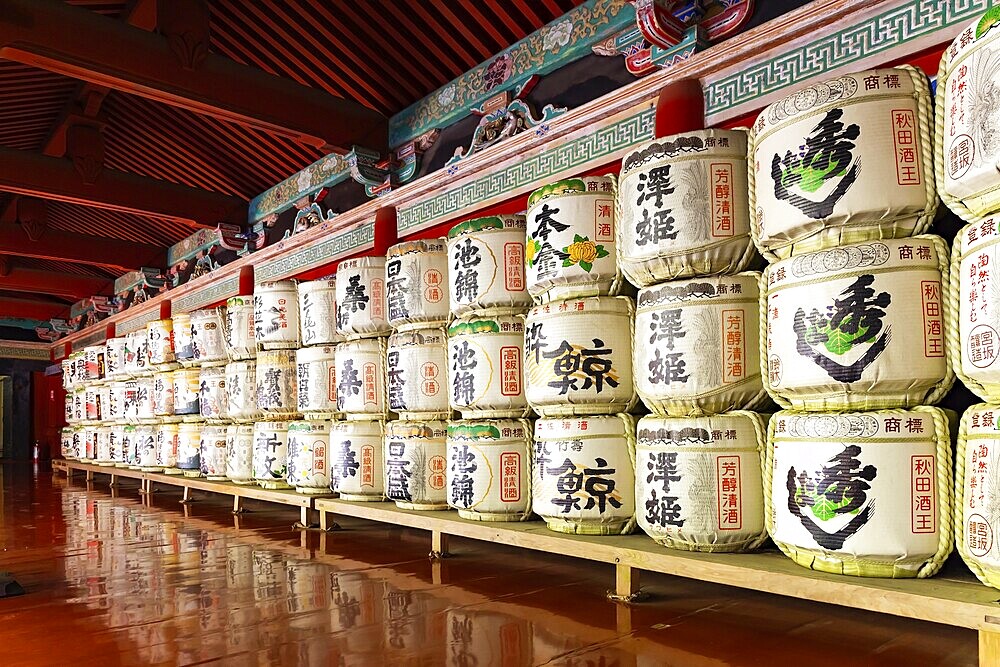 Sake vault is a traditional Japanese alcoholic drink. drinking a cup of sake in the temple meant an act of unity with higher powers. The temple and shrine of Nikko Tosho-gu
