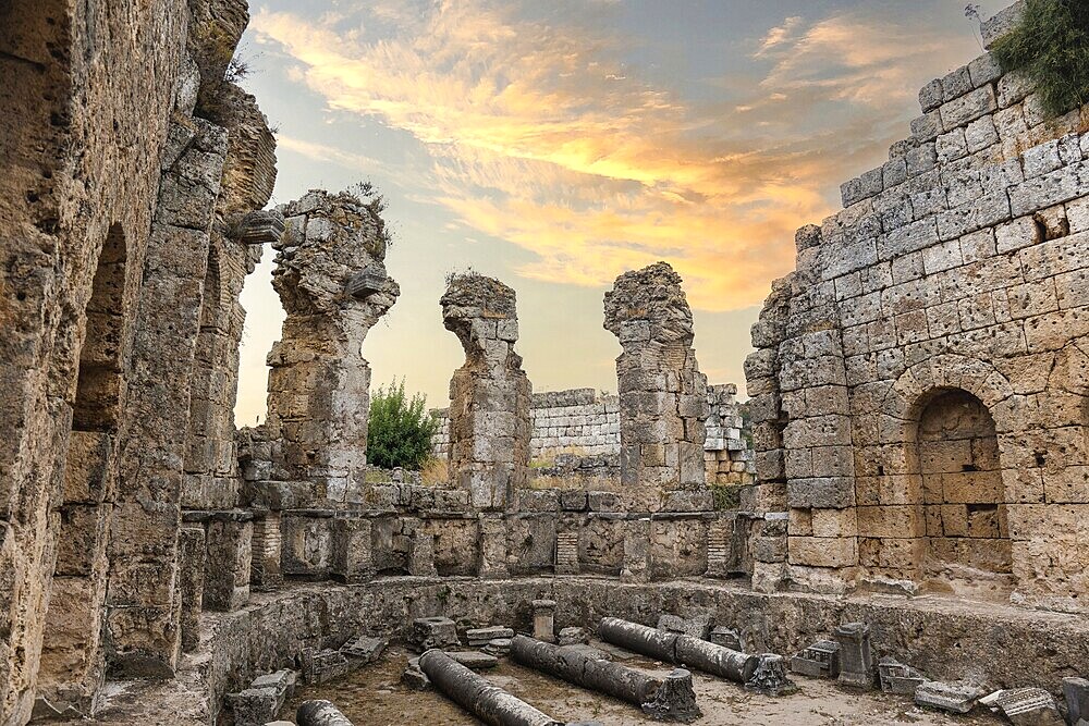 Perge ancient city archaeological site in Antalya, Turkey. Perge was a Greek and Roman ancient city and once the most propserous city of the ancient world
