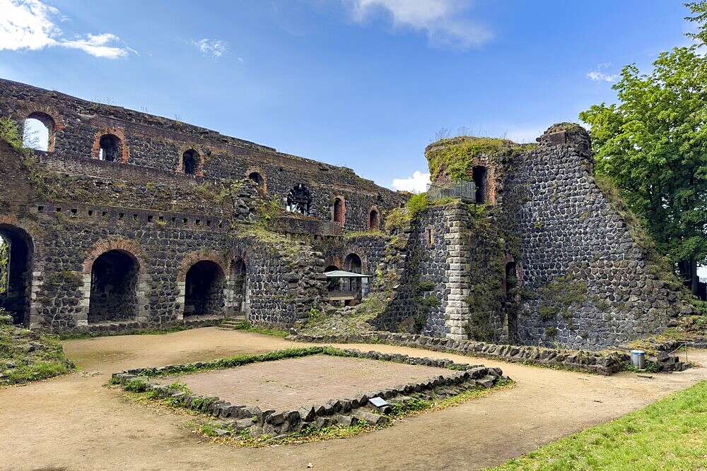 View of part of the ruins of the imperial palace of Emperor Frederick I Barbarossa, Kaiserswerth, Düsseldorf, North Rhine-Westphalia, Germany, built in the Middle Ages around 1184 on the present banks of the Rhine