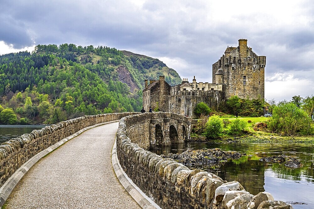 Eilean Donan Castle, Loch Duich, Isle of Skye, Highlands, Scotland, UK