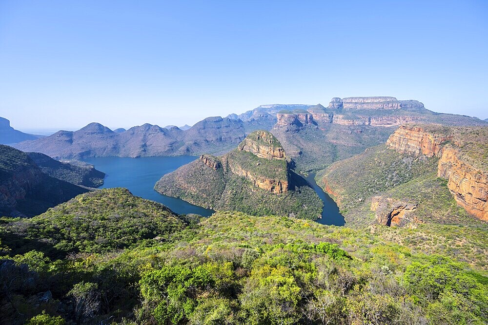 Panorama, Blyde River Canyon with Three Rondawels peak, view of canyon with Blyde River and Table Mountains, canyon landscape, Panorama Route, Mpumalanga, South Africa