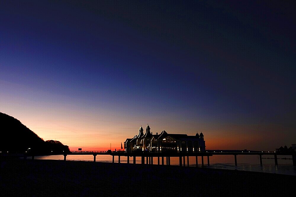 Sellin pier, sunset, Rügen, Mecklenburg-Western Pomerania, Germany