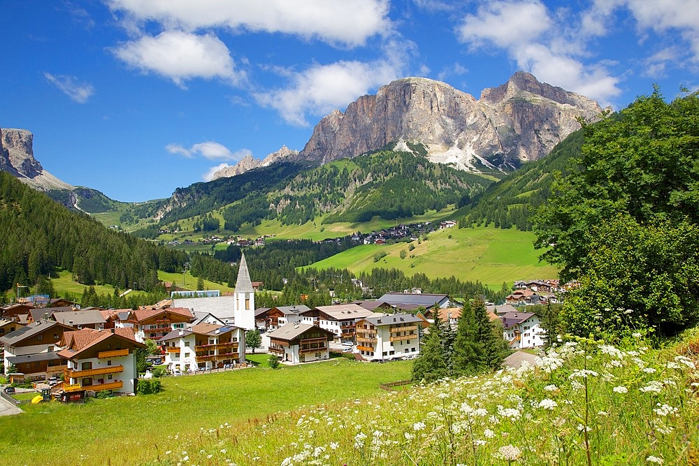 Corvara, Badia Valley, Bolzano Province, Trentino-Alto Adige/South Tyrol, Italian Dolomites, Italy, Europe