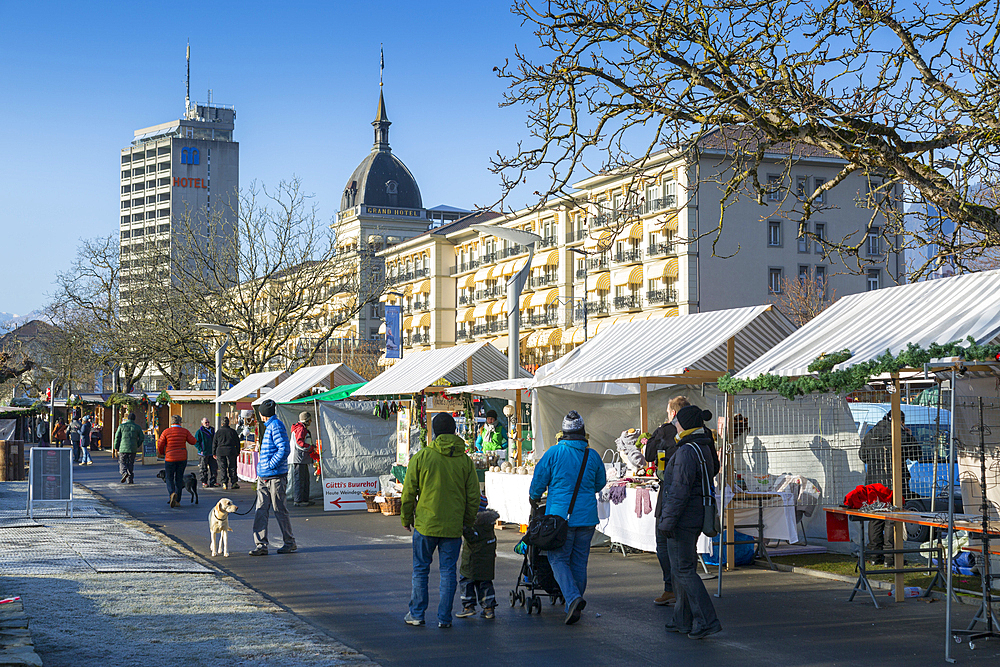 Interlaken Christmas Market, Jungfrau region, Bernese Oberland, Swiss Alps, Switzerland, Europe