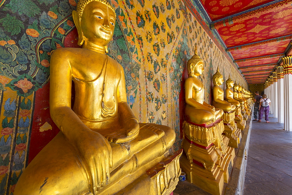 Wat Arun (Temple of Dawn), Bangkok, Thailand, Southeast Asia, Asia