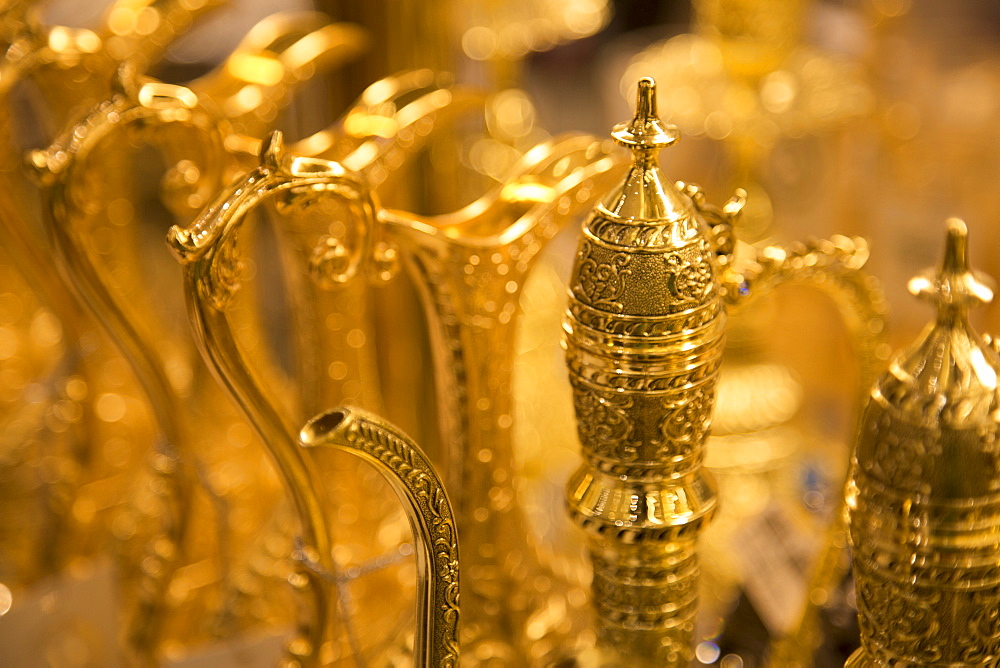 Souvenir gold plated traditional Arabic tea urns, Dubai Mall, Dubai, United Arab Emirates, Middle East