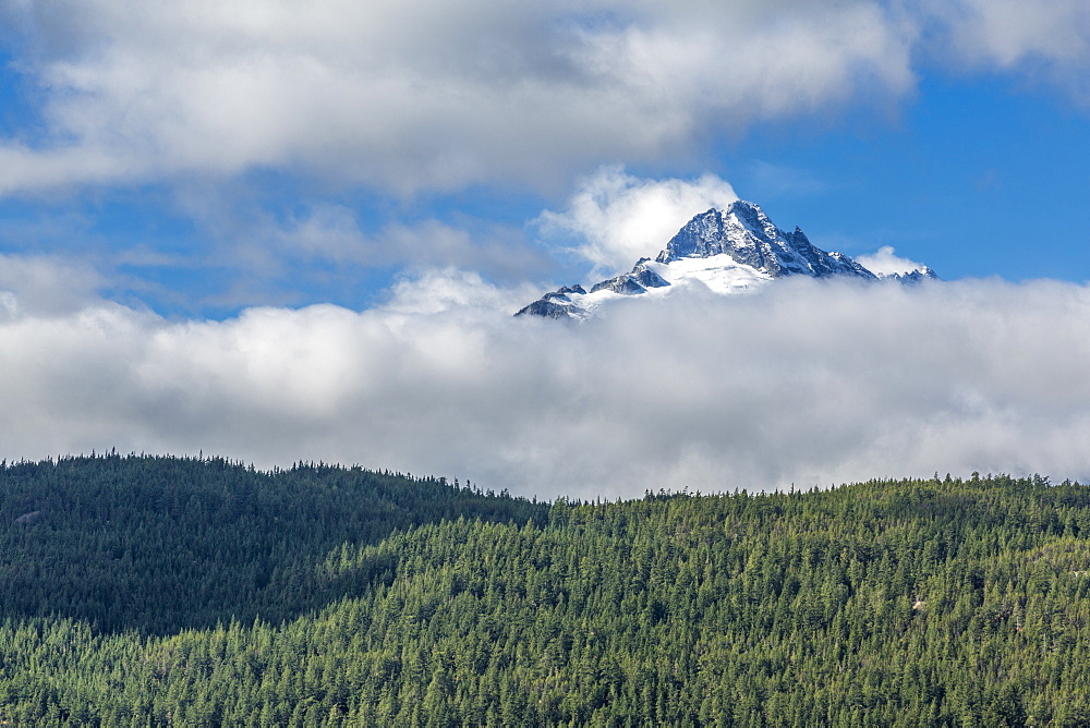 View of The Tsilxwm (Tantalus Mountain Range), British Columbia, Canada, North America