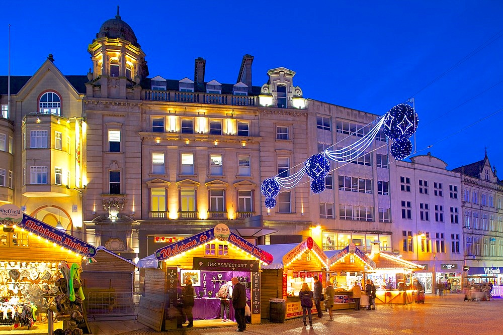 Christmas Market, Sheffield, South Yorkshire, Yorkshire, England, United Kingdom, Europe