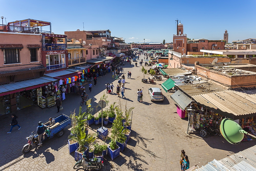 Elevated view of Jemaa el Fna (Djemaa el Fnaa) Square, UNESCO World Heritage Site, during daytime, Marrakesh, Morocco, North Africa, Africa