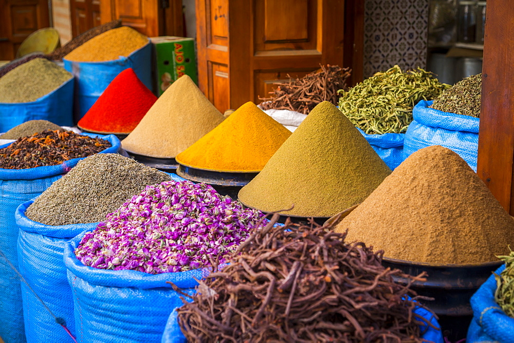 Bags of herbs and spices for sale in souk in the old quarter, Medina, Marrakesh, Morocco, North Africa, Africa