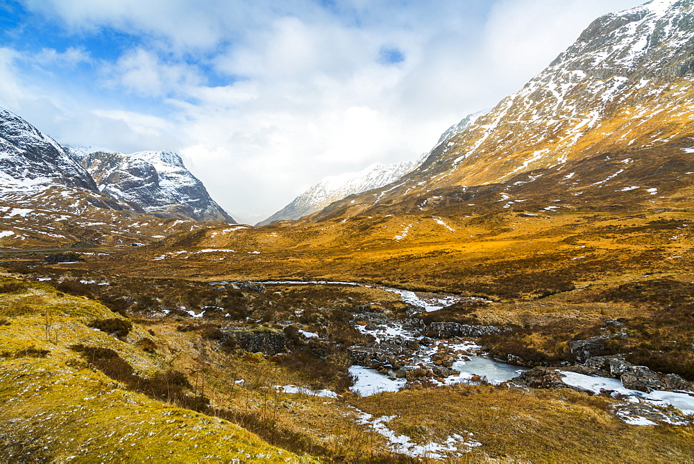 Winter storm and the Glencoe Valley, Glencoe, Highland Region, Scotland, United Kingdom, Europe