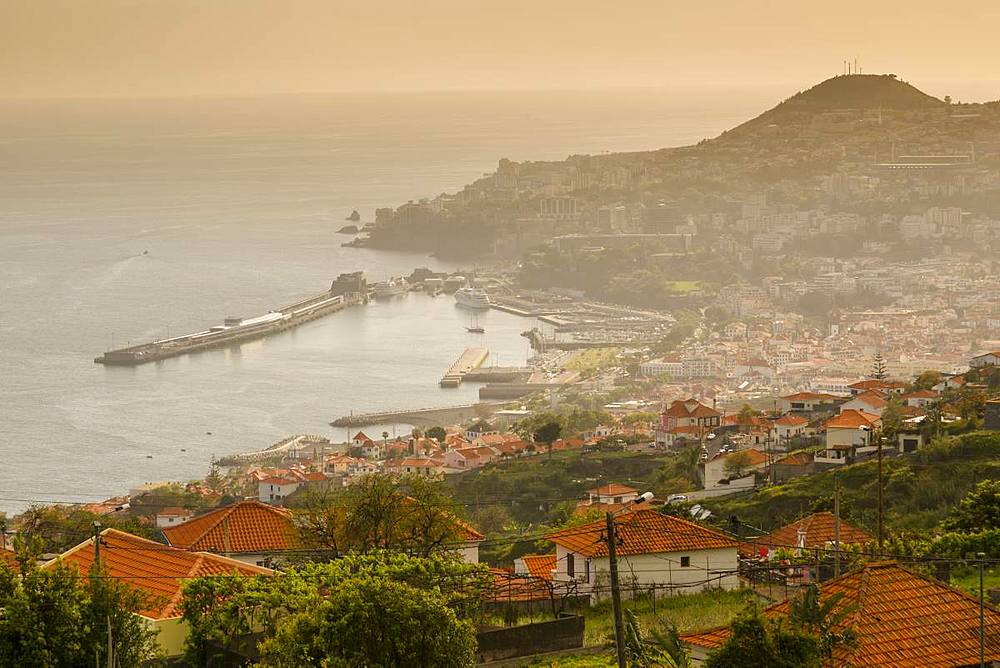 View over harbour and old town of Funchal viewed from elevated position, Funchal, Madeira, Portugal, Atlantic, Europe