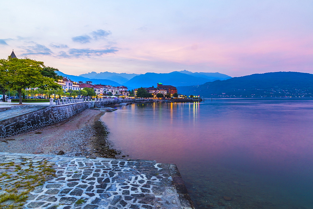 View of lakeside restaurants at dusk in Stresa, Lago Maggiore, Piedmont, Italian Lakes, Italy, Europe