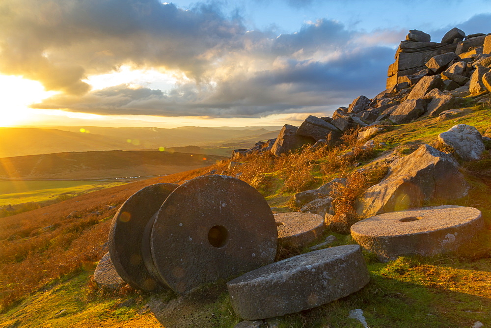 Millstones at Curbar Edge during sunset in Peak District National Park, England, Europe