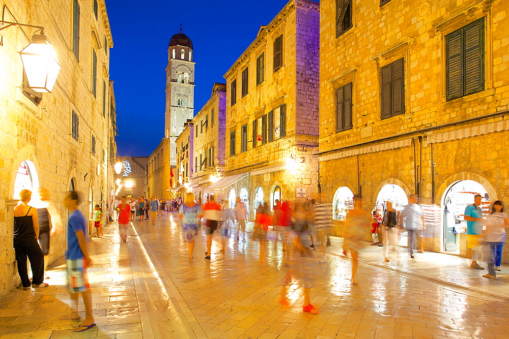 Stradun at dusk, UNESCO World Heritage Site, Dubrovnik, Dalmatian Coast, Dalmatia, Croatia, Europe