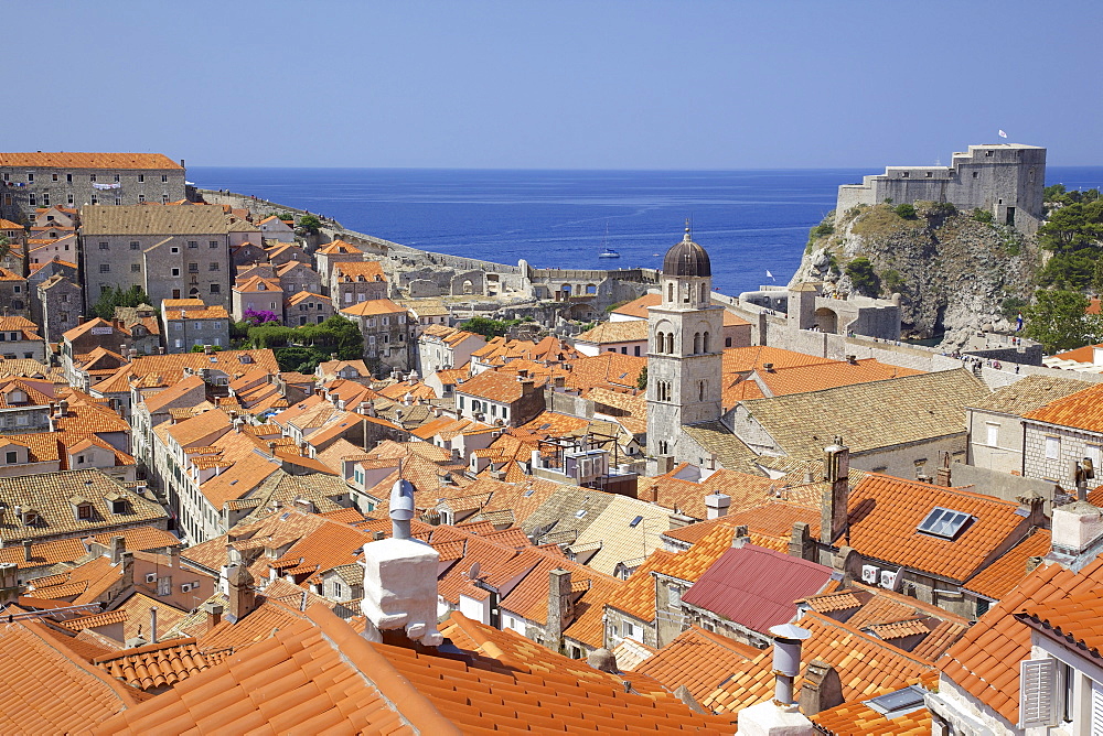 Old Town rooftops, UNESCO World Heritage Site, Dubrovnik, Dalmatian Coast, Croatia, Europe 