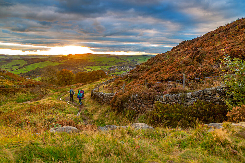 View of sunset from Baslow Edge, Derbyshire Peak District, Derbyshire, England, United Kingdom, Europe