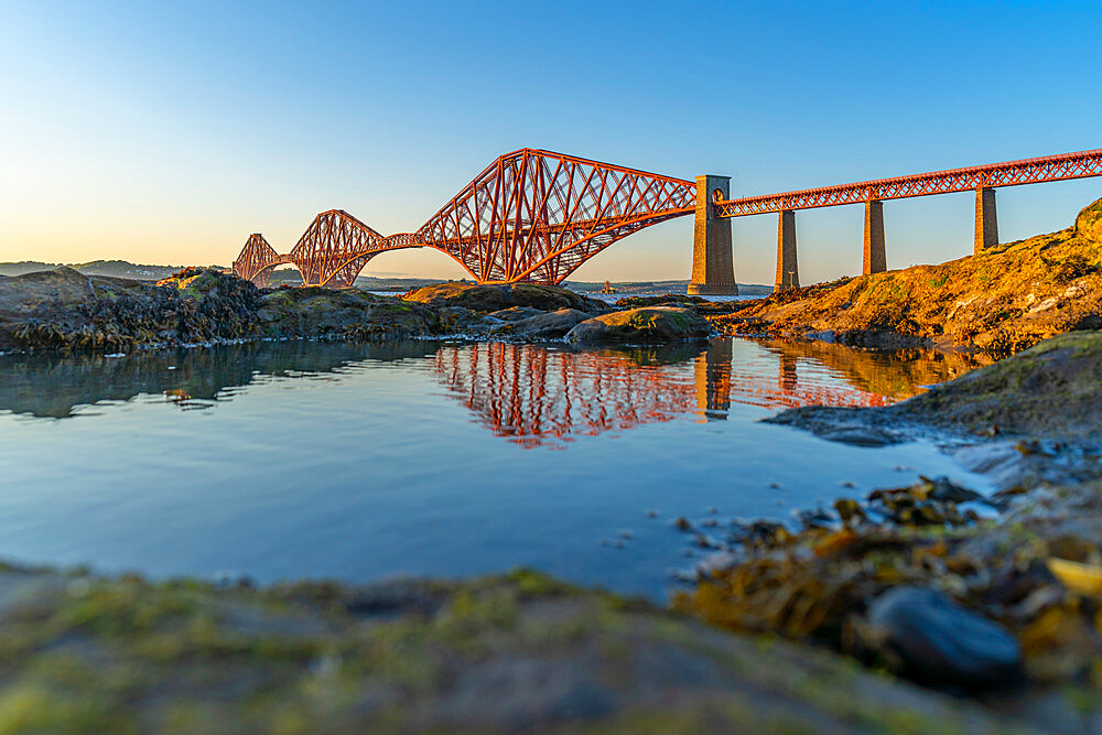 View of the Forth Rail Bridge, UNESCO World Heritage Site, over the Firth of Forth, South Queensferry, Edinburgh, Lothian, Scotland, United Kingdom, Europe