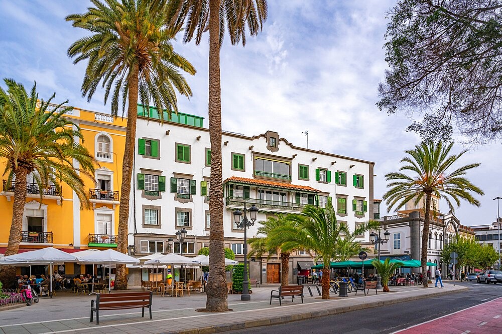 View of ornate and colourful architecture in Plaza de Cairasco, Las Palmas, Gran Canaria, Canary Islands, Spain, Atlantic, Europe