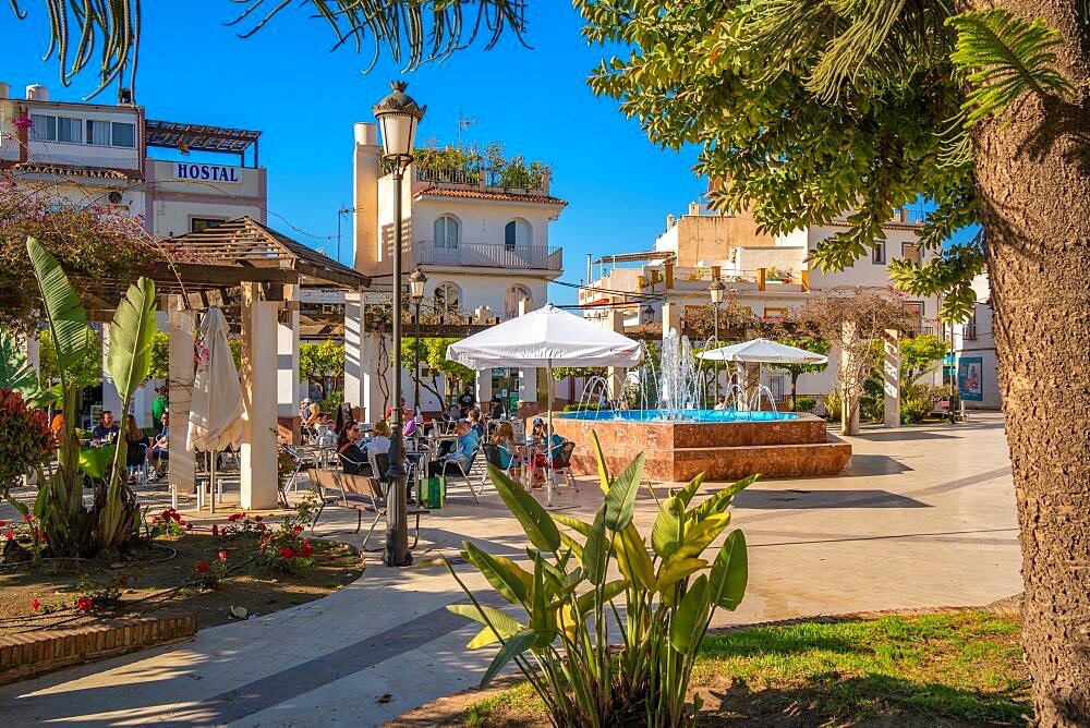 Cafe and fountain in Plaza Cantarero, Nerja, Malaga Province, Andalucia, Spain, Europe