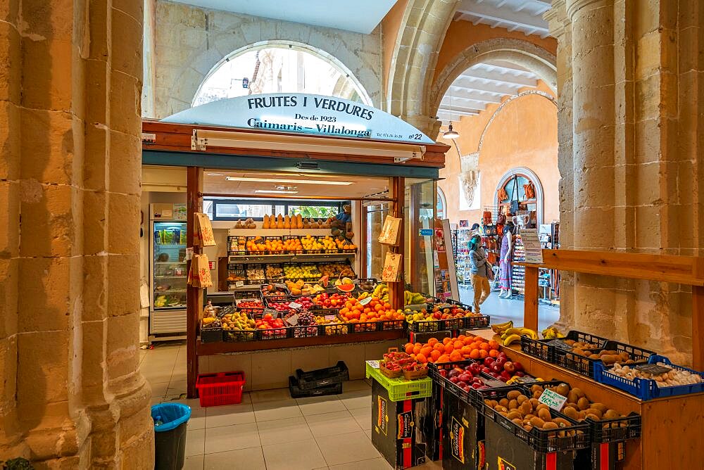 View of Sa Plav?a - Mercat de proximitat de Mav=, food market, Mahv=n (Mao), Memorca, Balearic Islands, Spain, Europe