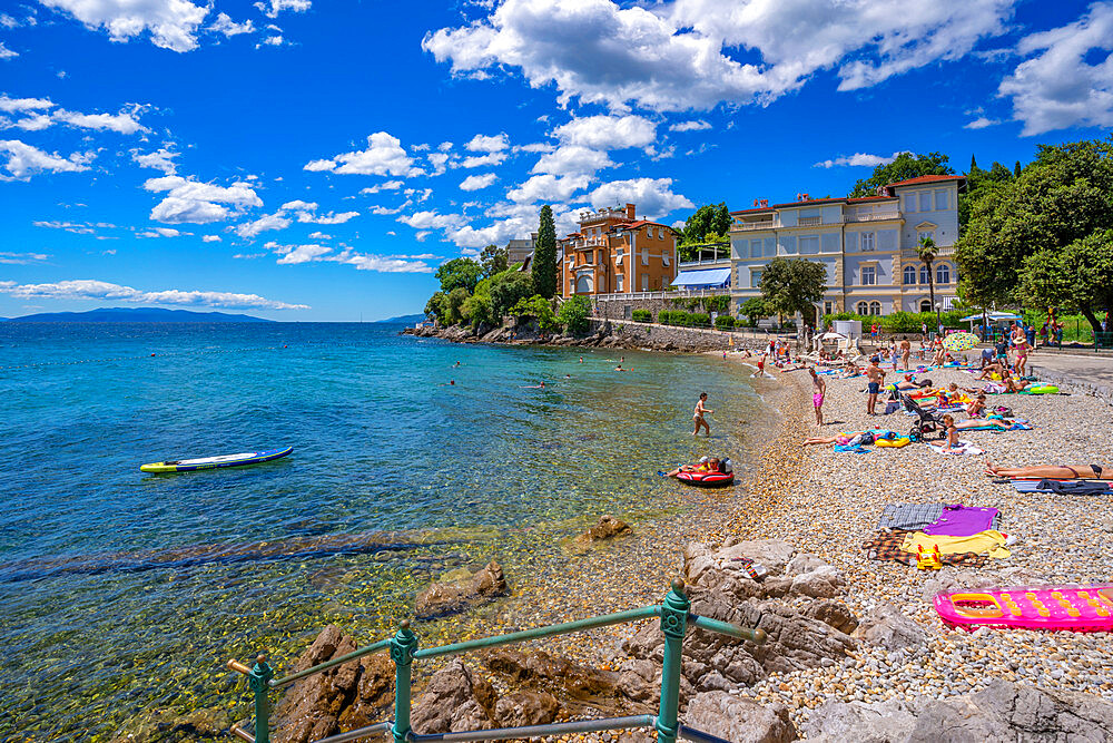 View of hotel and Adriatic Sea near Opatija, Kvarner Bay, Eastern Istria, Croatia, Europe