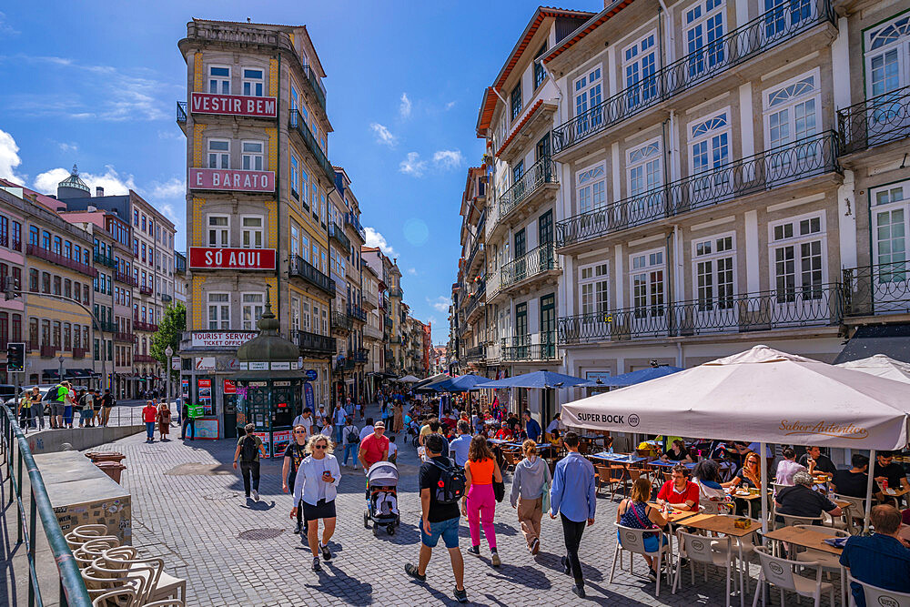 View of cafes, shops and bars on busy Rua das Flores, Porto, Norte, Portugal, Europe