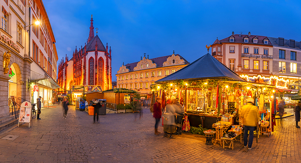 View of Christmas market, Maria Chappel and Falkenhaus in Oberer Markt at dusk, Wurzburg, Bavaria, Germany, Europe