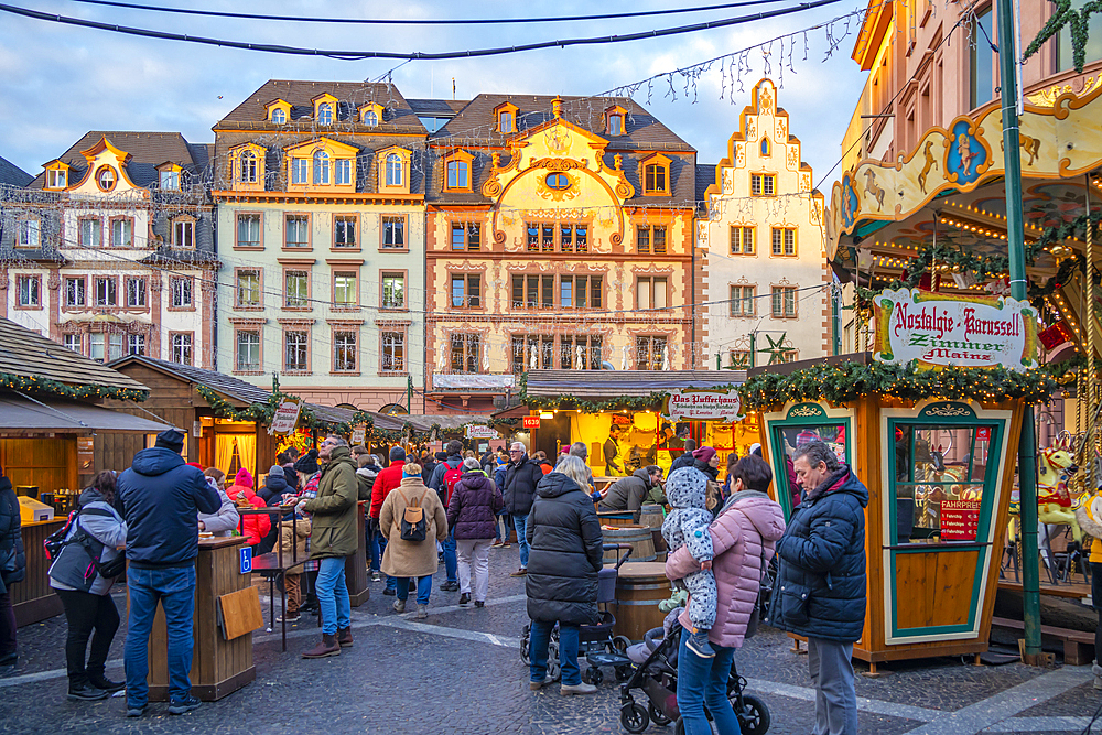 View of Christmas Market in Domplatz, Mainz, Rhineland-Palatinate, Germany, Europe