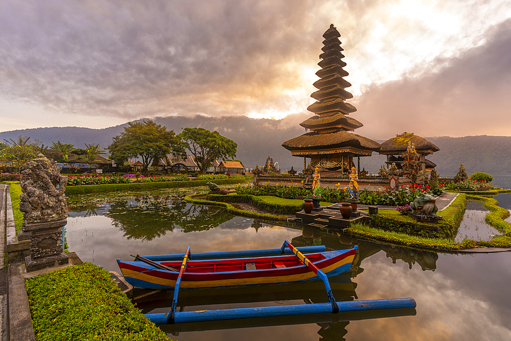 View of Ulun Danu Beratan temple on Lake Bratan at sunrise, Bali, Indonesia, South East Asia, Asia