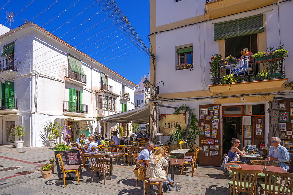 View of bar and restaurant in Dalt Vila District, Ibiza Town, Eivissa, Balearic Islands, Spain, Mediterranean, Europe