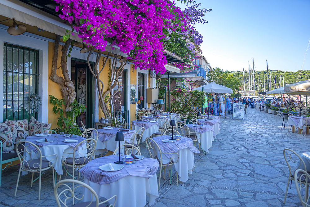 View of restaurant in Fiscardo harbour, Fiscardo, Kefalonia, Ionian Islands, Greek Islands, Greece, Europe