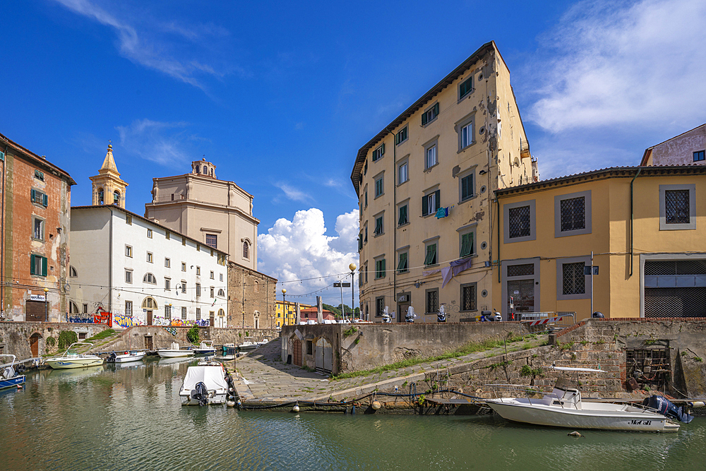 View of Church of St. Catherine and canal, Livorno, Province of Livorno, Tuscany, Italy, Europe