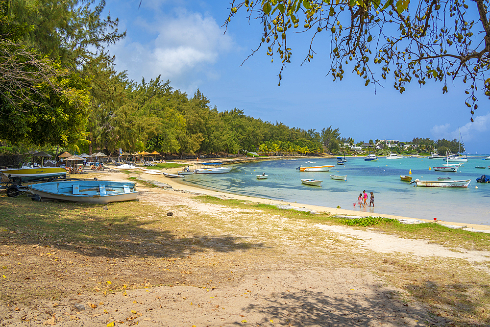 View of beach and turquoise Indian Ocean on sunny day in Cap Malheureux, Mauritius, Indian Ocean, Africa