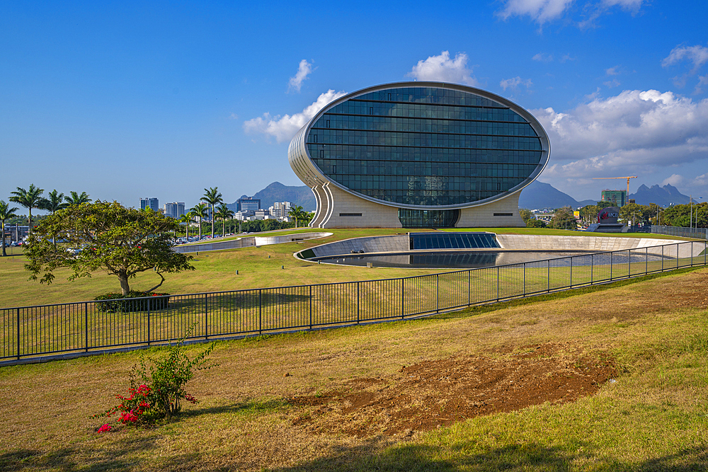 View of MCB St-Jean Corporate Offices, Quatre Bornes, Mauritius, Indian Ocean, Africa