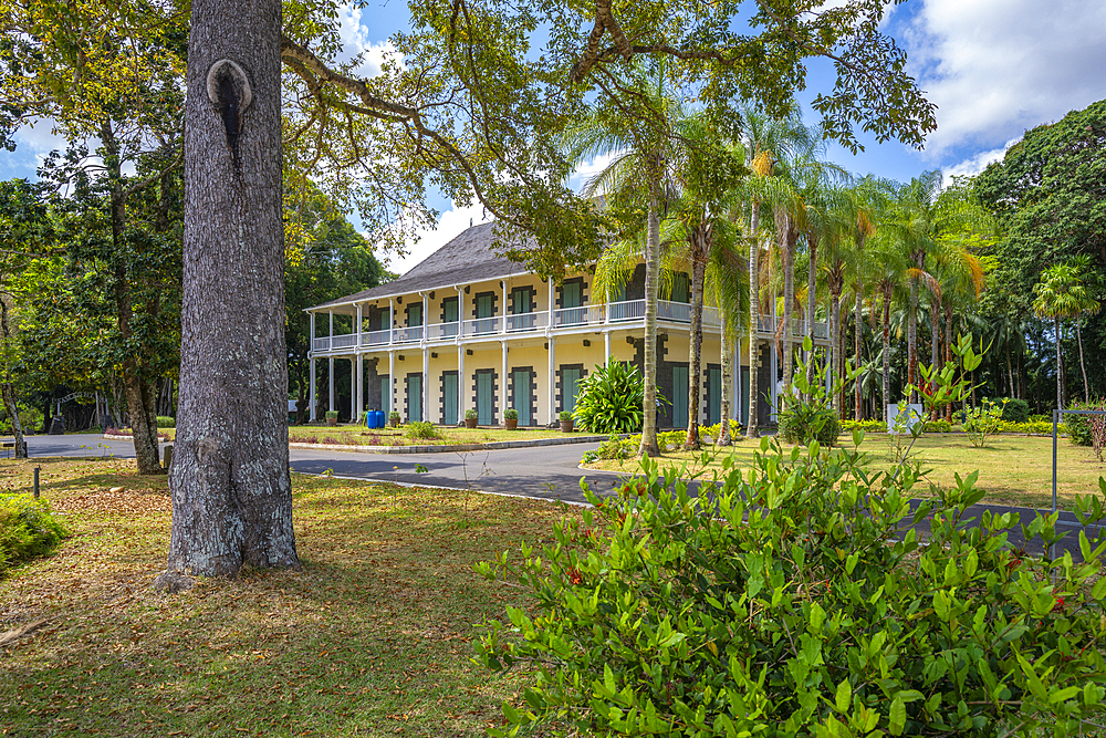 View of Le Chateau de Mon Plaisir in Sir Seewoosagur Ramgoolam Botanical Garden, Mauritius, Indian Ocean, Africa